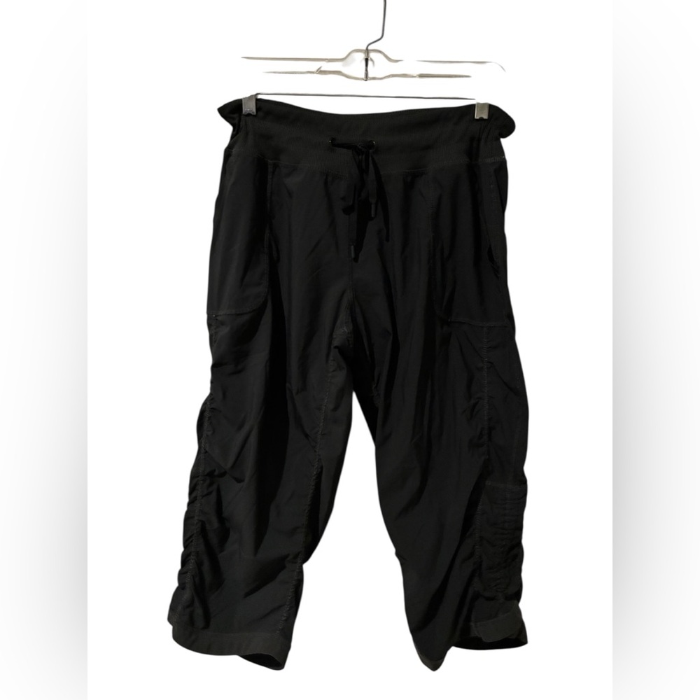 Women's Black Drawstring Capris